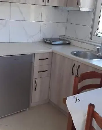 Saranda Camping Riverside Room